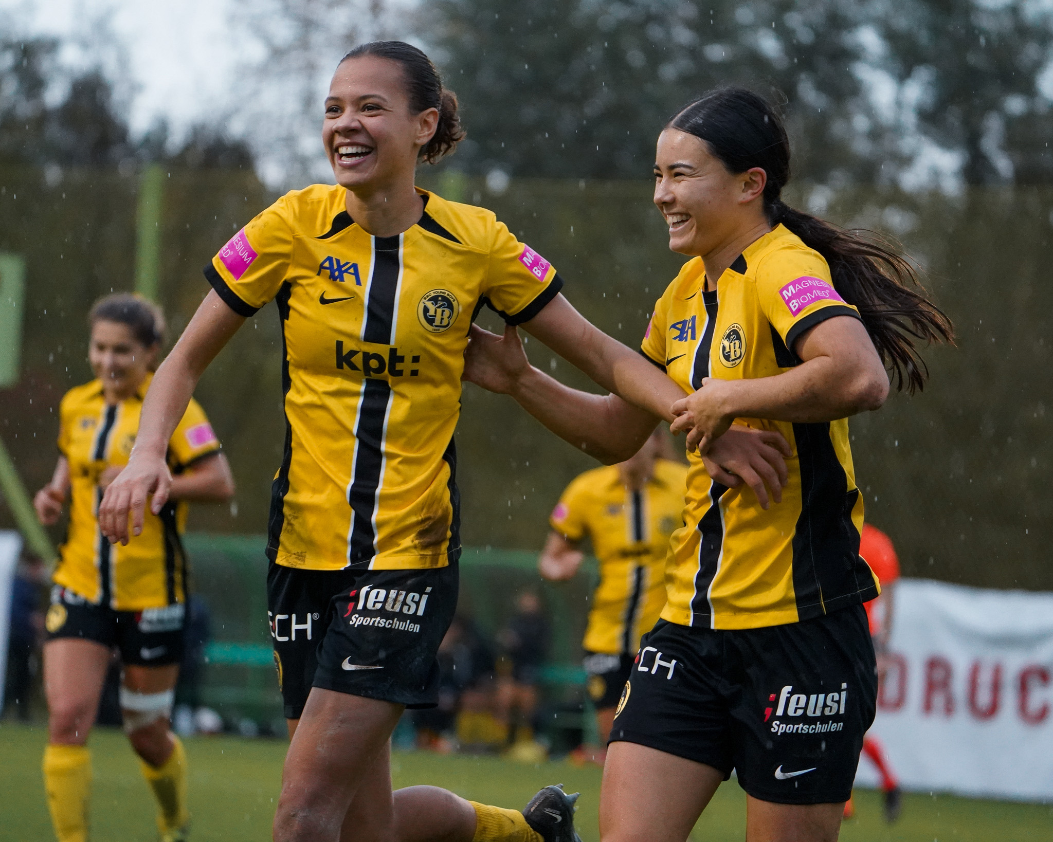 Naomi Luyet und Iman Beney, Women Super League FC Zürich vs Young Boys Bern